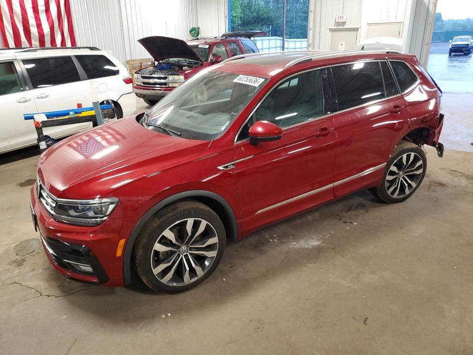 Продажа на аукционе авто 2018 Volkswagen Tiguan, vin: 3VV4B7AX6JM198020, номер лота: 63255636