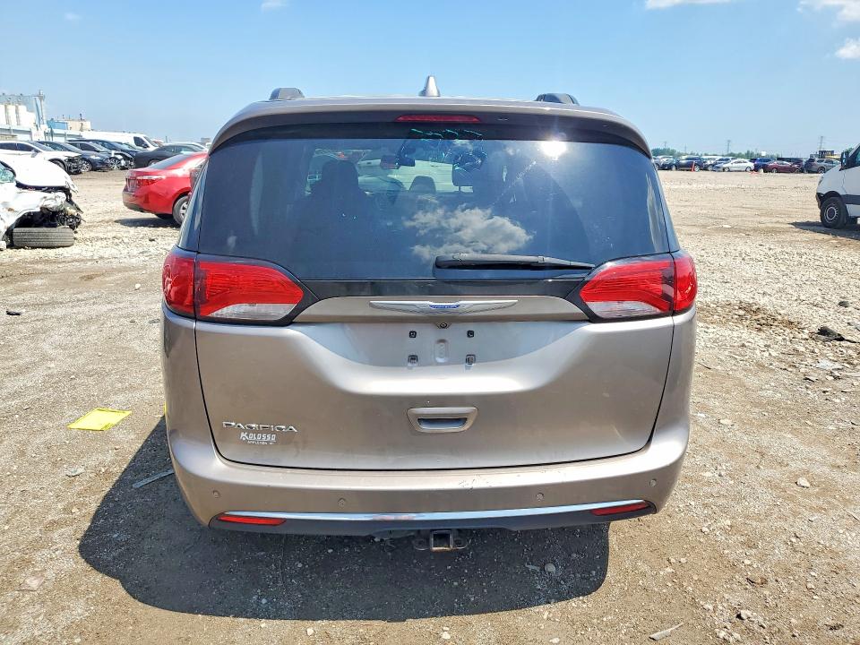 Продажа на аукционе авто 2018 Chrysler Pacifica, vin: 2C4RC1FG1JR316667, номер лота: 59677776