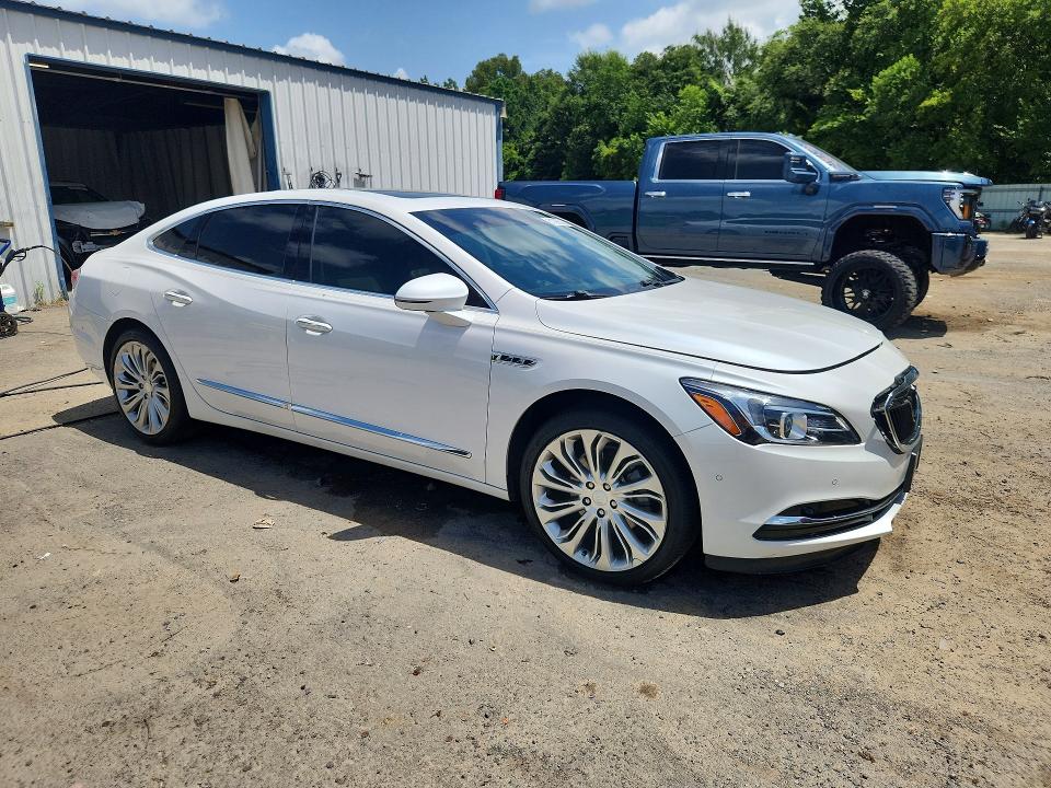 2017 Buick Lacrosse მანქანა იყიდება აუქციონზე, vin: 1G4ZR5SS4HU138262, აუქციონის ნომერი: 61306316