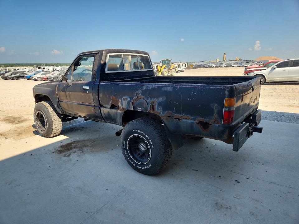 60138046 :رقم المزاد ، JT4RN63BXG0041531 vin ، 1986 Toyota Pickup مزاد بيع