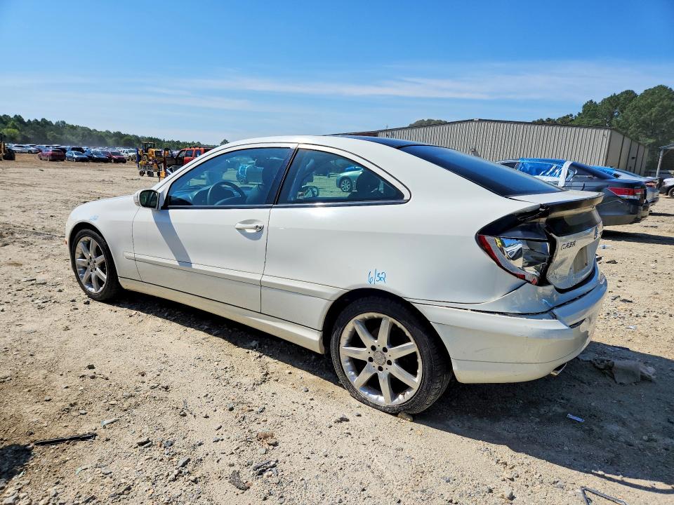 60586356 :رقم المزاد ، WDBRN47J32A370627 vin ، 2002 Mercedes-benz C مزاد بيع