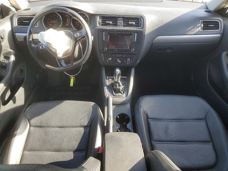 61112616 :رقم المزاد ، 3VWDB7AJ9HM217015 vin ، 2017 Volkswagen Jetta مزاد بيع