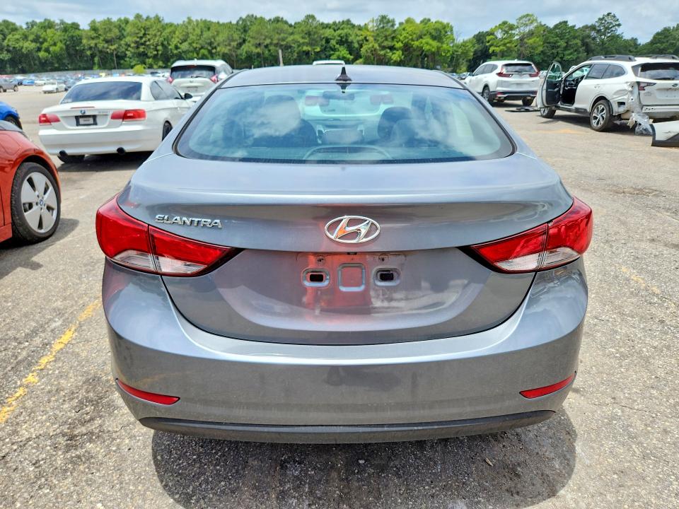 Продаж на аукціоні авто 2016 Hyundai Elantra, vin: KMHDH4AE2GU585268, номер лоту: 60235966