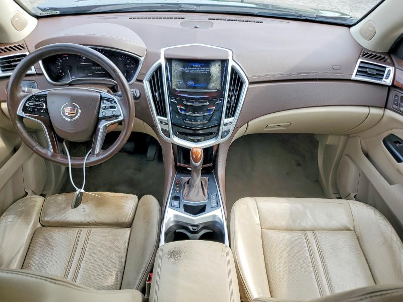 62590686 :رقم المزاد ، 3GYFNEE39GS570555 vin ، 2016 Cadillac Srx مزاد بيع