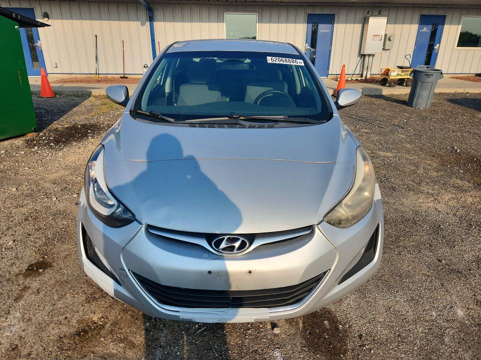 Продажа на аукционе авто 2015 Hyundai Elantra, vin: KMHDH4AE5FU342147, номер лота: 62068886