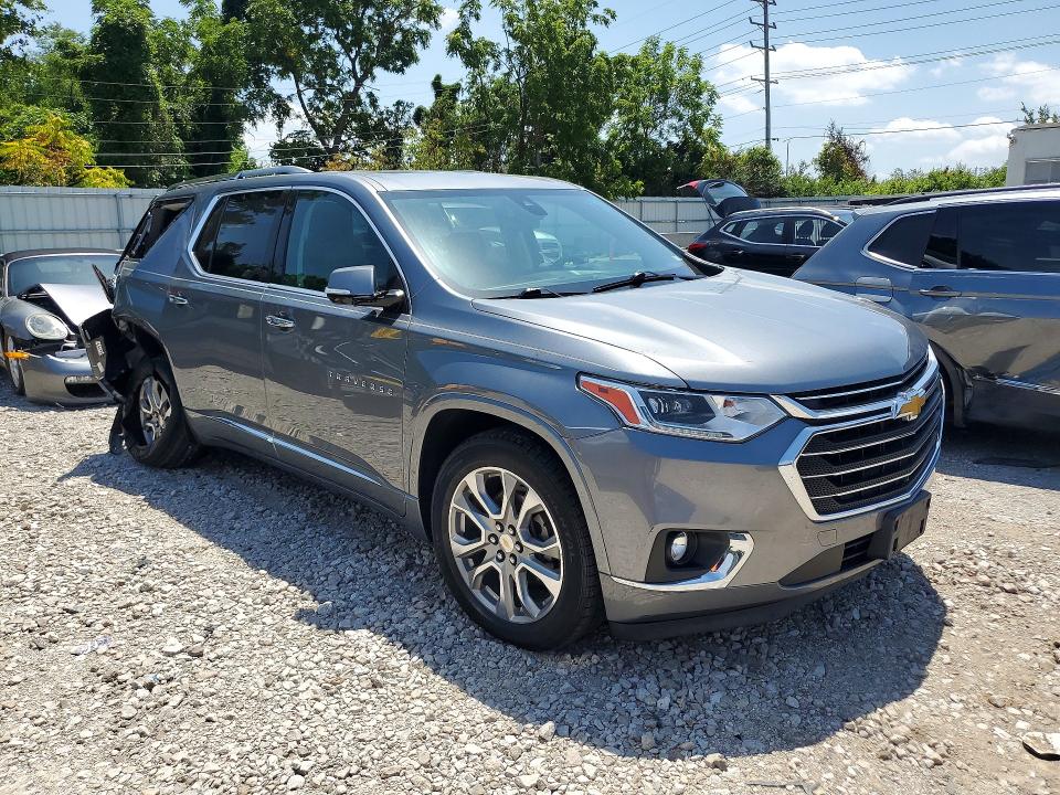 59328586 :رقم المزاد ، 1GNERKKW5JJ158314 vin ، 2018 Chevrolet Traverse مزاد بيع