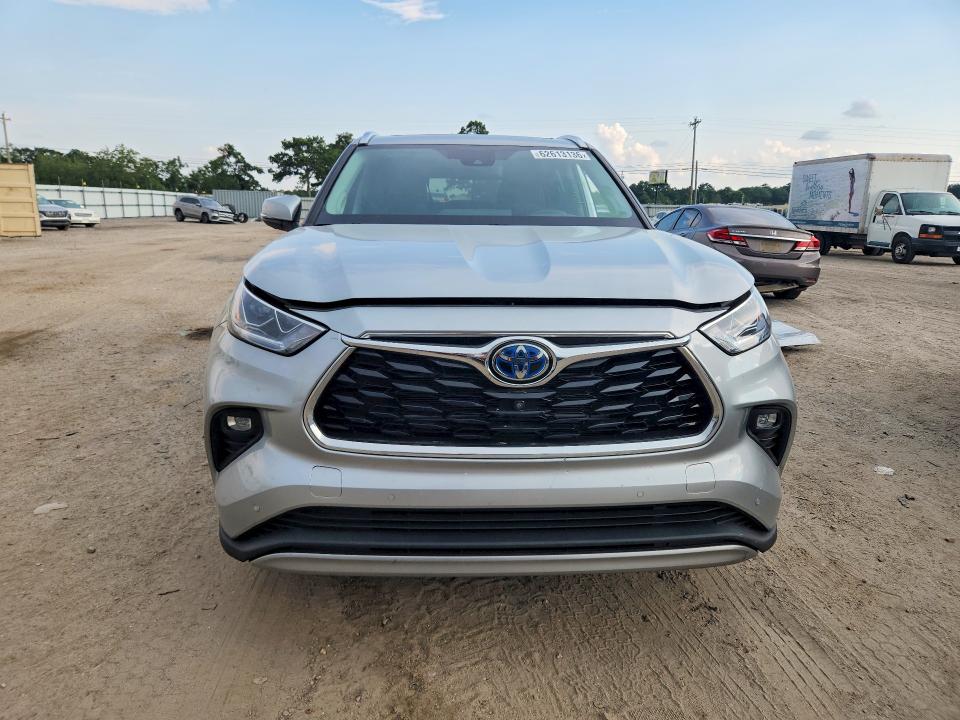 Aukcja sprzedaży 2021 Toyota Highlander, vin: 5TDFARAH5MS012423, numer aukcji: 62613136