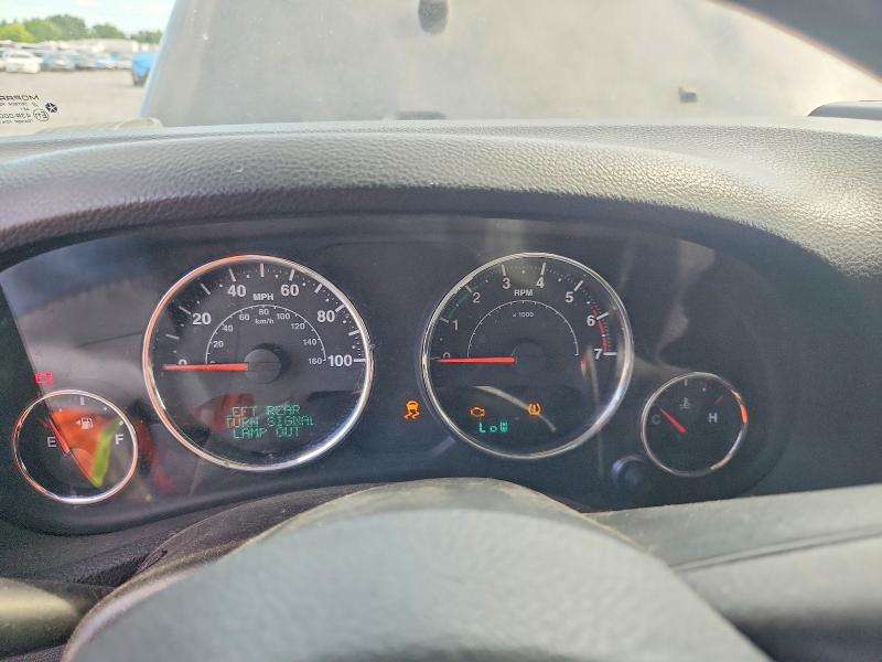 2011 Jeep Wrangler Unlimited მანქანა იყიდება აუქციონზე, vin: 1J4HA3H1XBL586653, აუქციონის ნომერი: 62721456