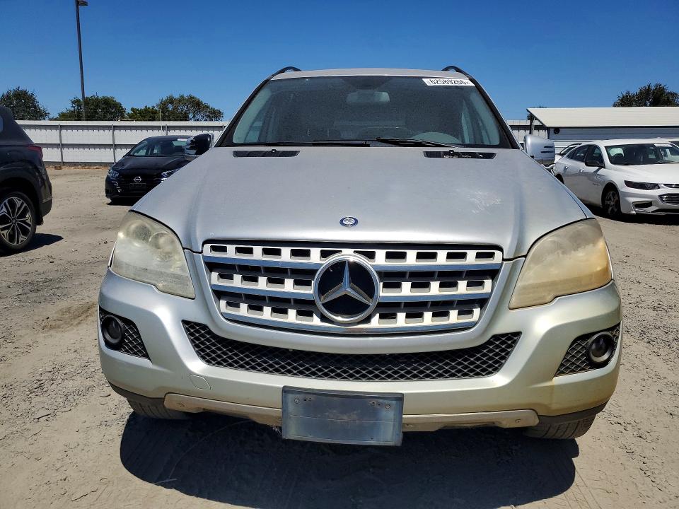 2011 Mercedes-benz Ml მანქანა იყიდება აუქციონზე, vin: 4JGBB8GB1BA730730, აუქციონის ნომერი: 62589266