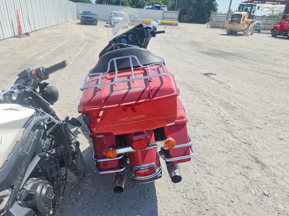 61313526 :رقم المزاد ، 1HD1FFM11CB645336 vin ، 2012 Harley-davidson Flhtc مزاد بيع