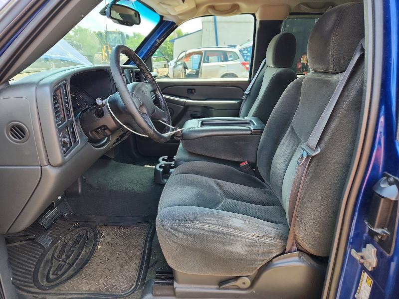 61812766 :رقم المزاد ، 1GCHK29U04E245842 vin ، 2004 Chevrolet Silverado مزاد بيع