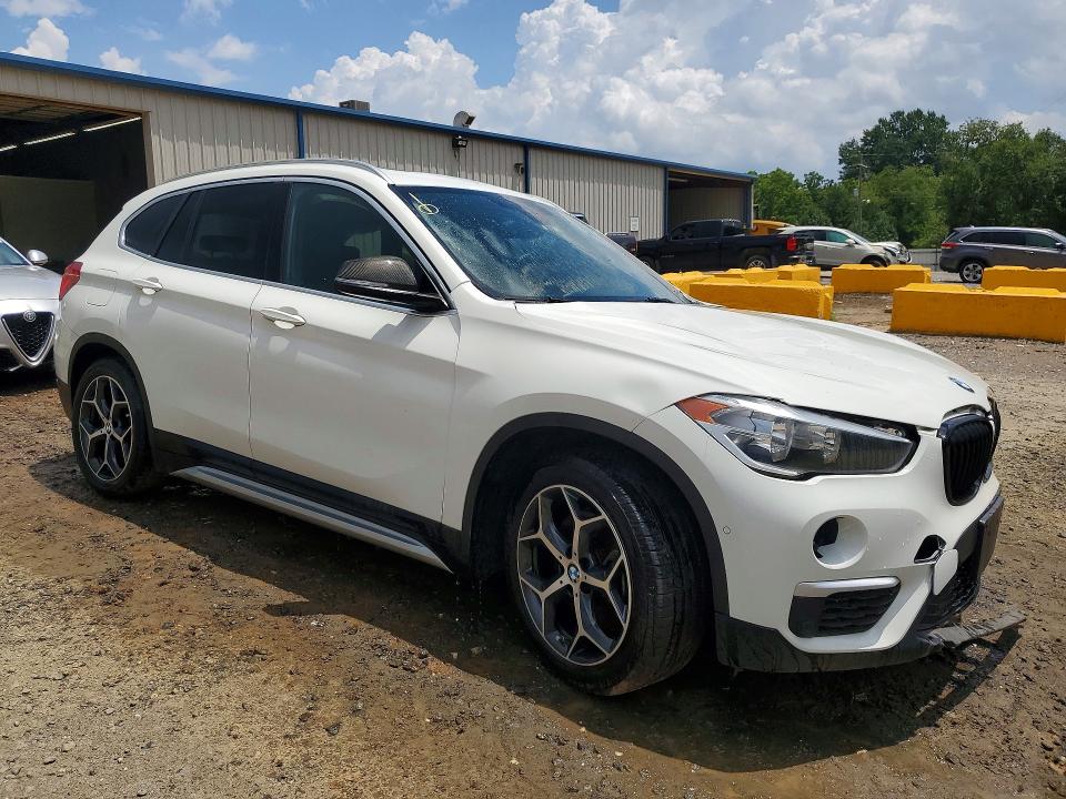Продаж на аукціоні авто 2018 Bmw X1, vin: WBXHT3C36J5L30928, номер лоту: 61766366