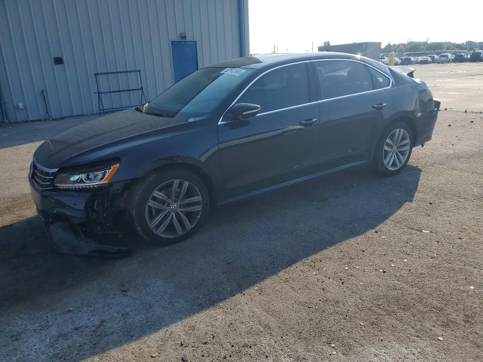 Aukcja sprzedaży 2018 Volkswagen Passat, vin: 1VWBA7A31JC032900, numer aukcji: 62932666