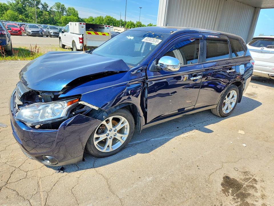 2014 Mitsubishi Outlander მანქანა იყიდება აუქციონზე, vin: JA4AZ3A32EZ009106, აუქციონის ნომერი: 60302526