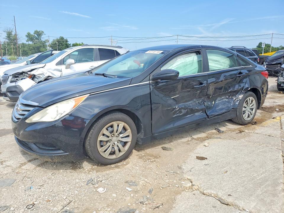 62318716 :رقم المزاد ، 5NPEB4AC4BH300453 vin ، 2011 Hyundai Sonata مزاد بيع