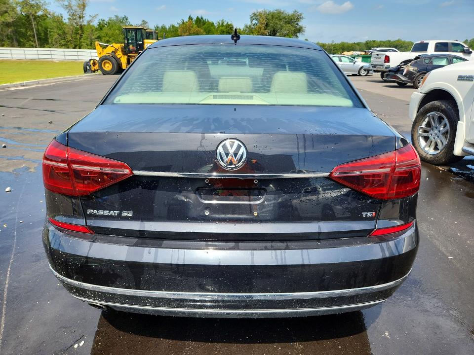 61906726 :رقم المزاد ، 1VWBT7A36HC026563 vin ، 2017 Volkswagen Passat مزاد بيع