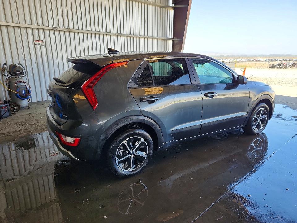 59796666 :رقم المزاد ، KNDCP3LE1T5340587 vin ، 2026 Kia Niro مزاد بيع