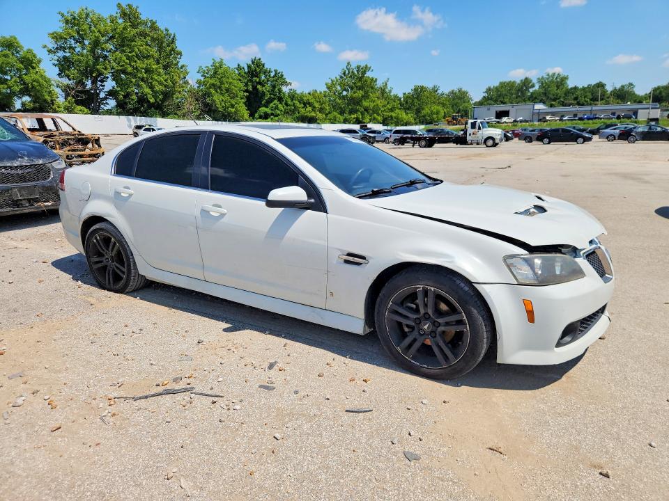 60889806 :رقم المزاد ، 6G2ER57718L130933 vin ، 2008 Pontiac G8 مزاد بيع