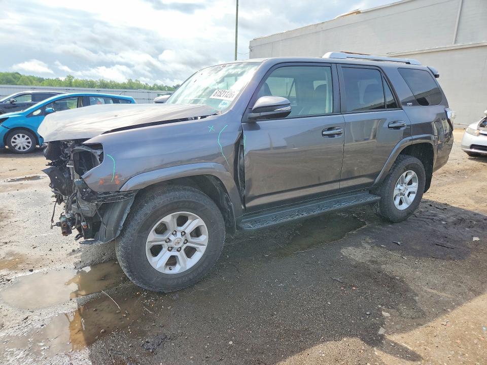2018 Toyota 4runner მანქანა იყიდება აუქციონზე, vin: JTEBU5JR6J5556594, აუქციონის ნომერი: 61521126