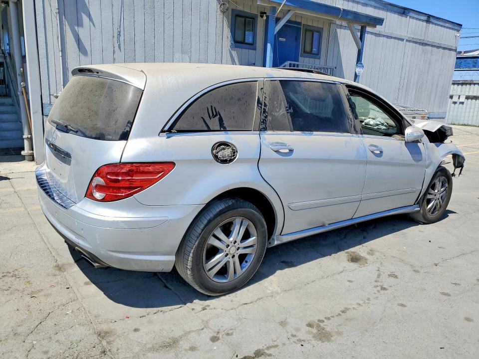 60026116 :رقم المزاد ، 4JGCB56E08A069697 vin ، 2008 Mercedes-benz R مزاد بيع