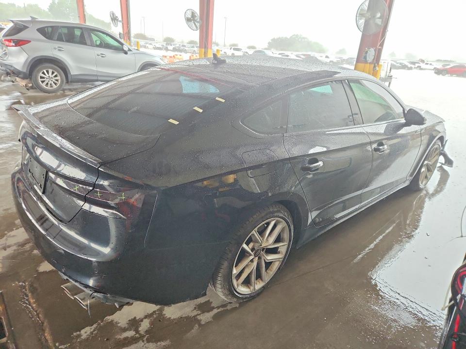 Продаж на аукціоні авто 2021 Audi S5, vin: WAUC4CF56MA002645, номер лоту: 61060316