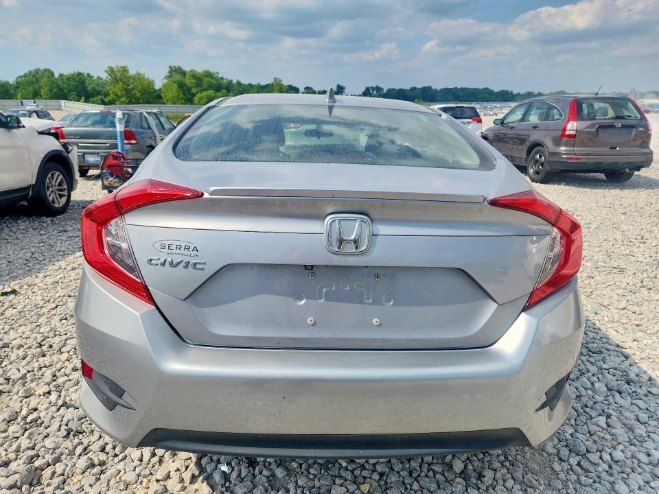 Aukcja sprzedaży 2018 Honda Civic, vin: JHMFC1F31JX018121, numer aukcji: 60003316