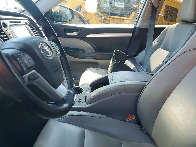 60881856 :رقم المزاد ، 5TDJZRFHXJS812853 vin ، 2018 Toyota Highlander مزاد بيع
