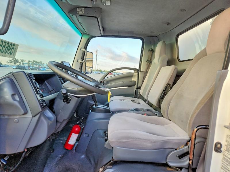 2017 Chevrolet 4500 მანქანა იყიდება აუქციონზე, vin: 54DCDW1B6HB801550, აუქციონის ნომერი: 59655956