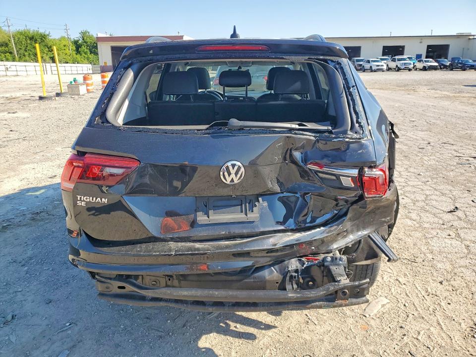 Продажа на аукционе авто 2021 Volkswagen Tiguan, vin: 3VV2B7AXXMM158597, номер лота: 60662876