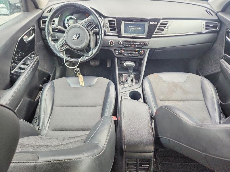 62467976 :رقم المزاد ، KNDCC3LC7H5036083 vin ، 2017 Kia Niro مزاد بيع