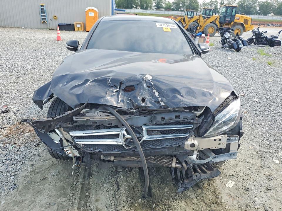 2015 Mercedes-benz C მანქანა იყიდება აუქციონზე, vin: 55SWF4KB1FU006185, აუქციონის ნომერი: 62452406