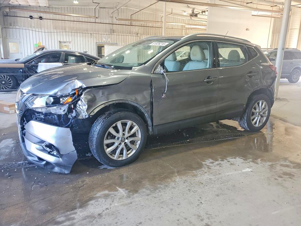 61926216 :رقم المزاد ، JN1BJ1CWXLW382439 vin ، 2020 Nissan Rogue Sport مزاد بيع