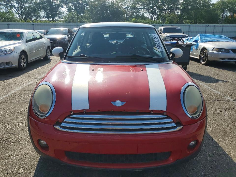 Продажа на аукционе авто 2007 Mini Cooper, vin: WMWMF33557TT51758, номер лота: 59633196