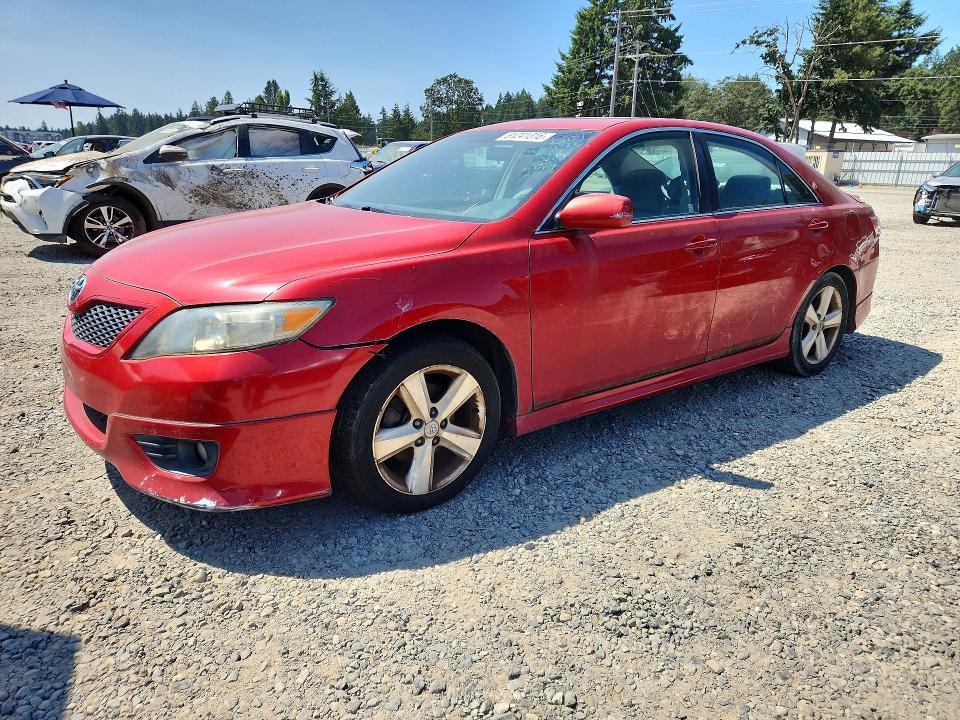 61241316 :رقم المزاد ، 4T1BF3EK7AU071110 vin ، 2010 Toyota Camry مزاد بيع