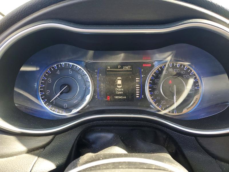62620396 :رقم المزاد ، 1C3CCCAB8GN127540 vin ، 2016 Chrysler 200 مزاد بيع