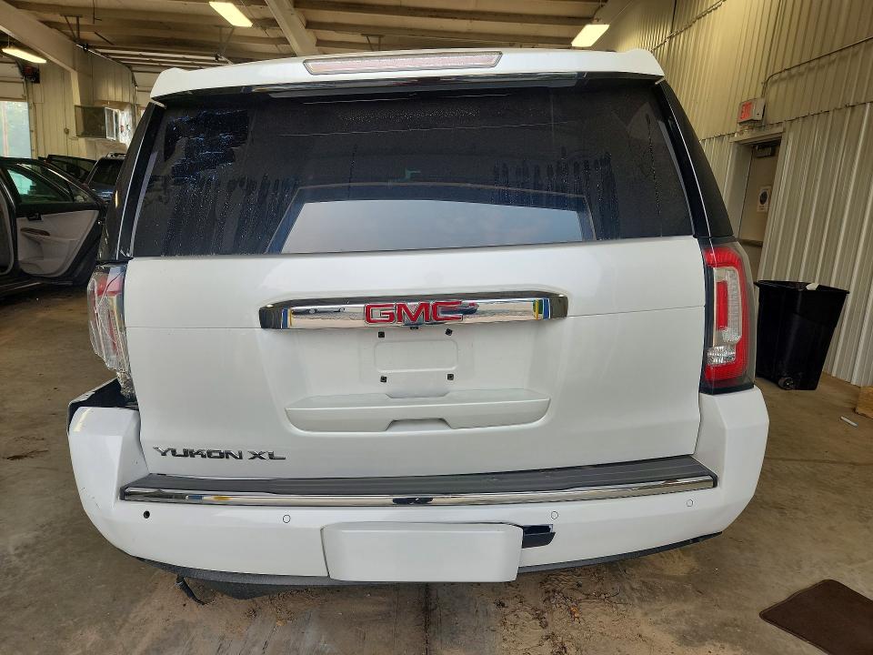 60899656 :رقم المزاد ، 1GKS2HKJ0JR126027 vin ، 2018 Gmc Yukon Xl مزاد بيع