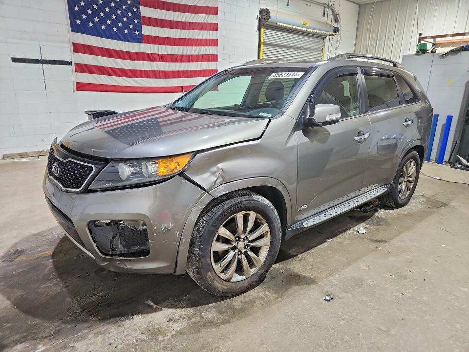 2012 Kia Sorento მანქანა იყიდება აუქციონზე, vin: 5XYKWDA21CG294120, აუქციონის ნომერი: 85623605