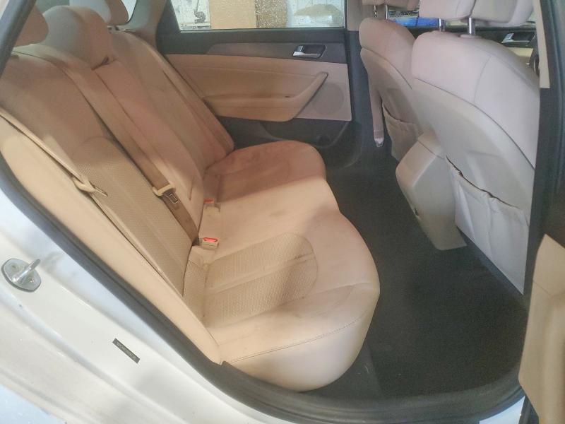 62592486 :رقم المزاد ، 5NPE34AF2HH561399 vin ، 2017 Hyundai Sonata مزاد بيع
