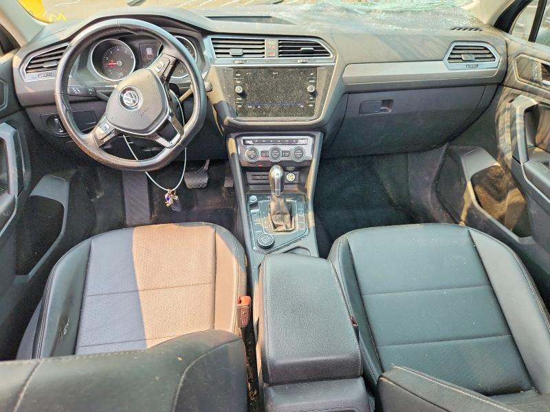 60916056 :رقم المزاد ، 3VV2B7AXXKM076544 vin ، 2019 Volkswagen Tiguan مزاد بيع