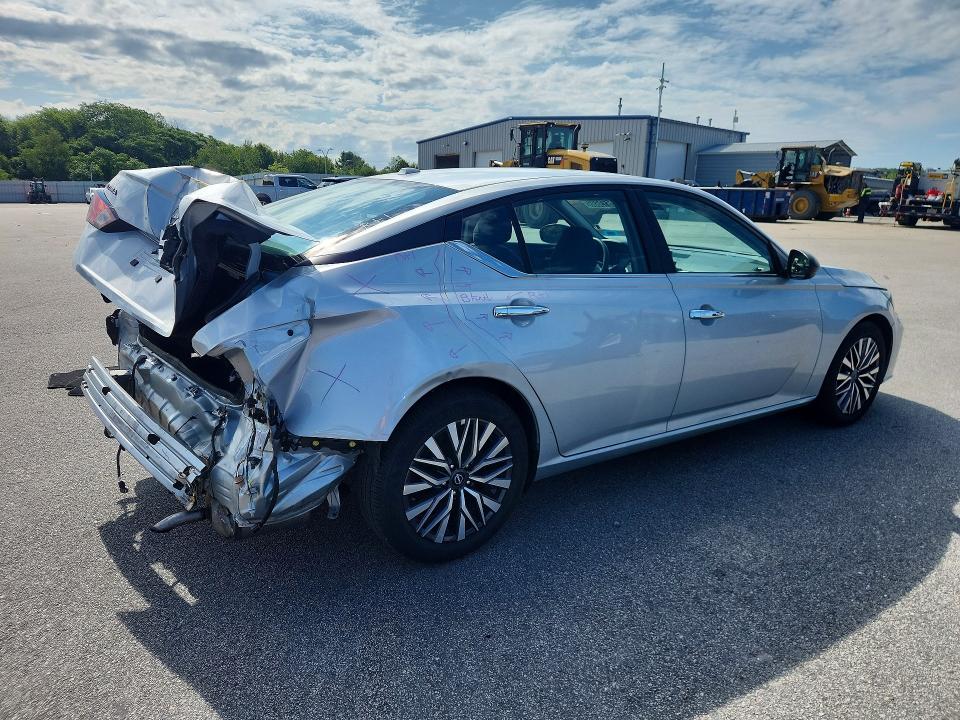 2025 Nissan Altima მანქანა იყიდება აუქციონზე, vin: 1N4BL4DV4SN378816, აუქციონის ნომერი: 62613686
