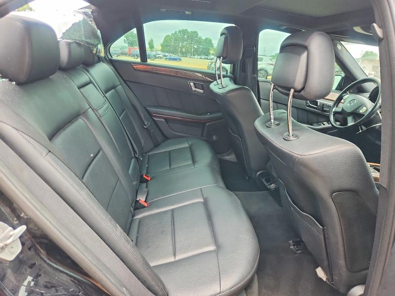 62488246 :رقم المزاد ، WDDHF8HB7AA256675 vin ، 2010 Mercedes-benz E مزاد بيع