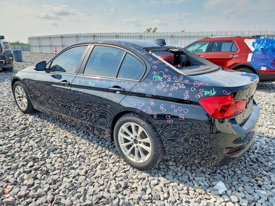 2016 Bmw 320 მანქანა იყიდება აუქციონზე, vin: WBA8A3C57GK551384, აუქციონის ნომერი: 62932506