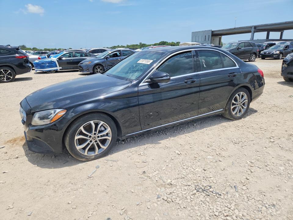 2018 Mercedes-benz C მანქანა იყიდება აუქციონზე, vin: 55SWF4JB5JU246804, აუქციონის ნომერი: 61921066