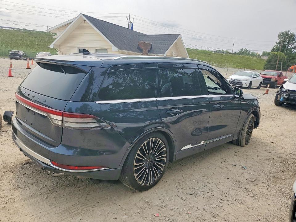 62569116 :رقم المزاد ، 5LM5J9XC7PGL21518 vin ، 2023 Lincoln Aviator مزاد بيع