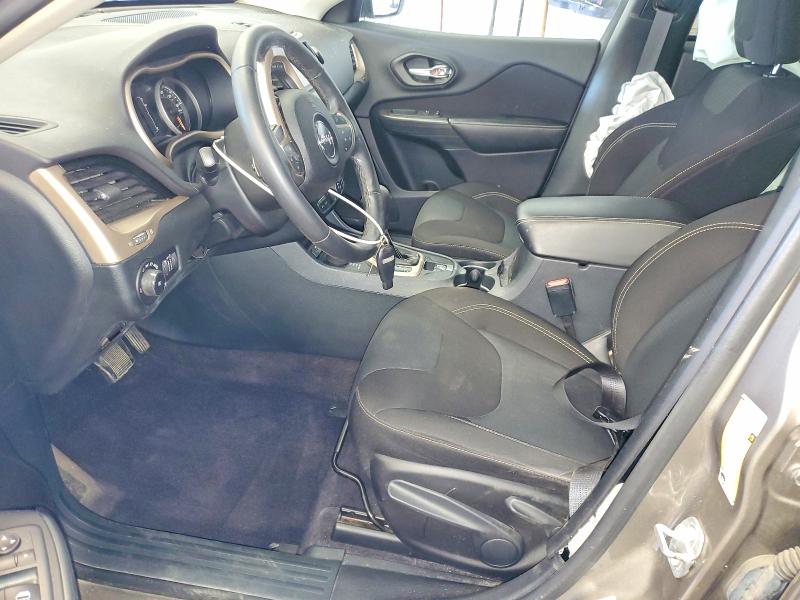 Продаж на аукціоні авто 2016 Jeep Cherokee, vin: 1C4PJMCS2GW253845, номер лоту: 61888576
