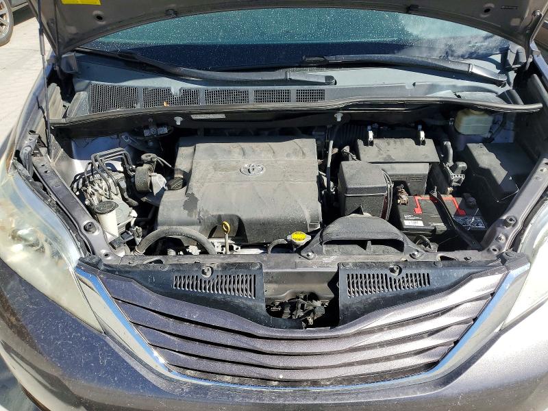 Продаж на аукціоні авто 2015 Toyota Sienna, vin: 5TDKK3DC8FS669051, номер лоту: 60241906