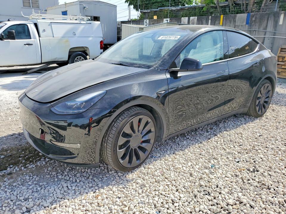 2023 Tesla Model Y მანქანა იყიდება აუქციონზე, vin: 7SAYGDEF1PF977956, აუქციონის ნომერი: 61026776