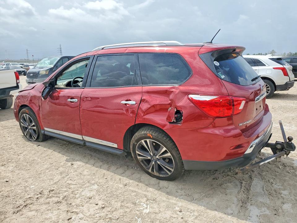 60760536 :رقم المزاد ، 5N1DR2MM6HC614380 vin ، 2017 Nissan Pathfinder مزاد بيع
