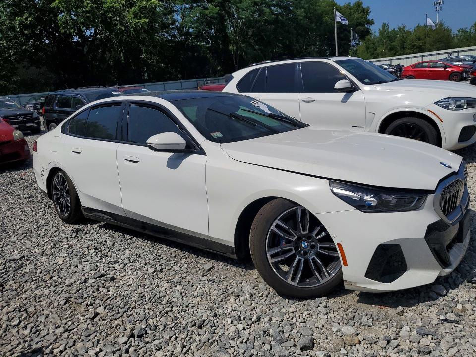 2024 Bmw 530 მანქანა იყიდება აუქციონზე, vin: WBA53FJ01RCP95115, აუქციონის ნომერი: 85970845