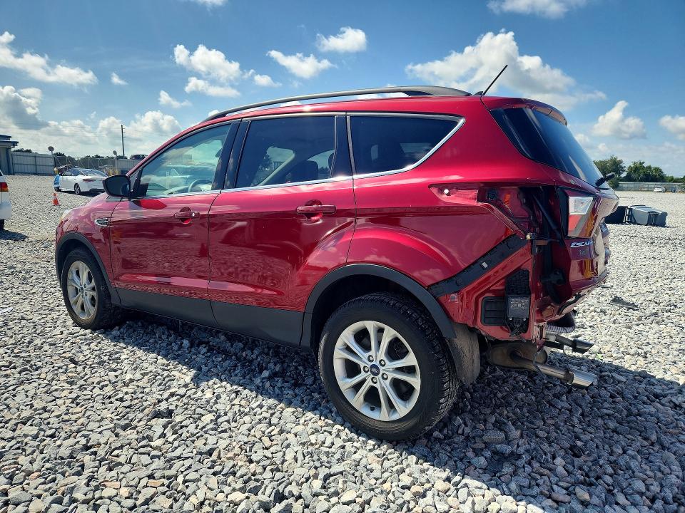 58612956 :رقم المزاد ، 1FMCU9GD2JUB37963 vin ، 2018 Ford Escape مزاد بيع